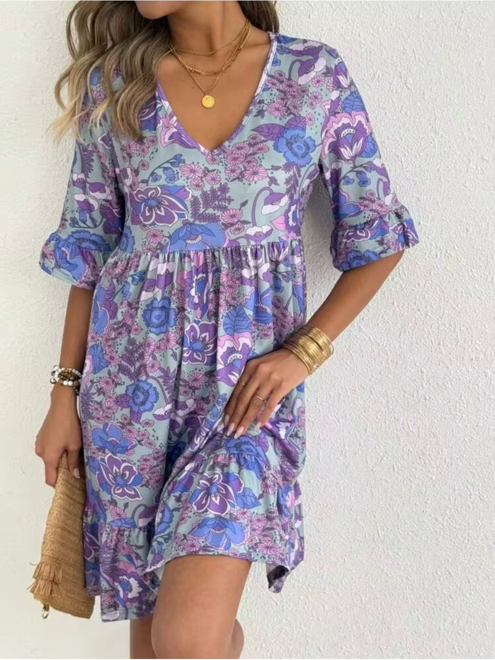 Women’s Lavender Floral V-Neck Tiered Dress - Picture 3 of 3